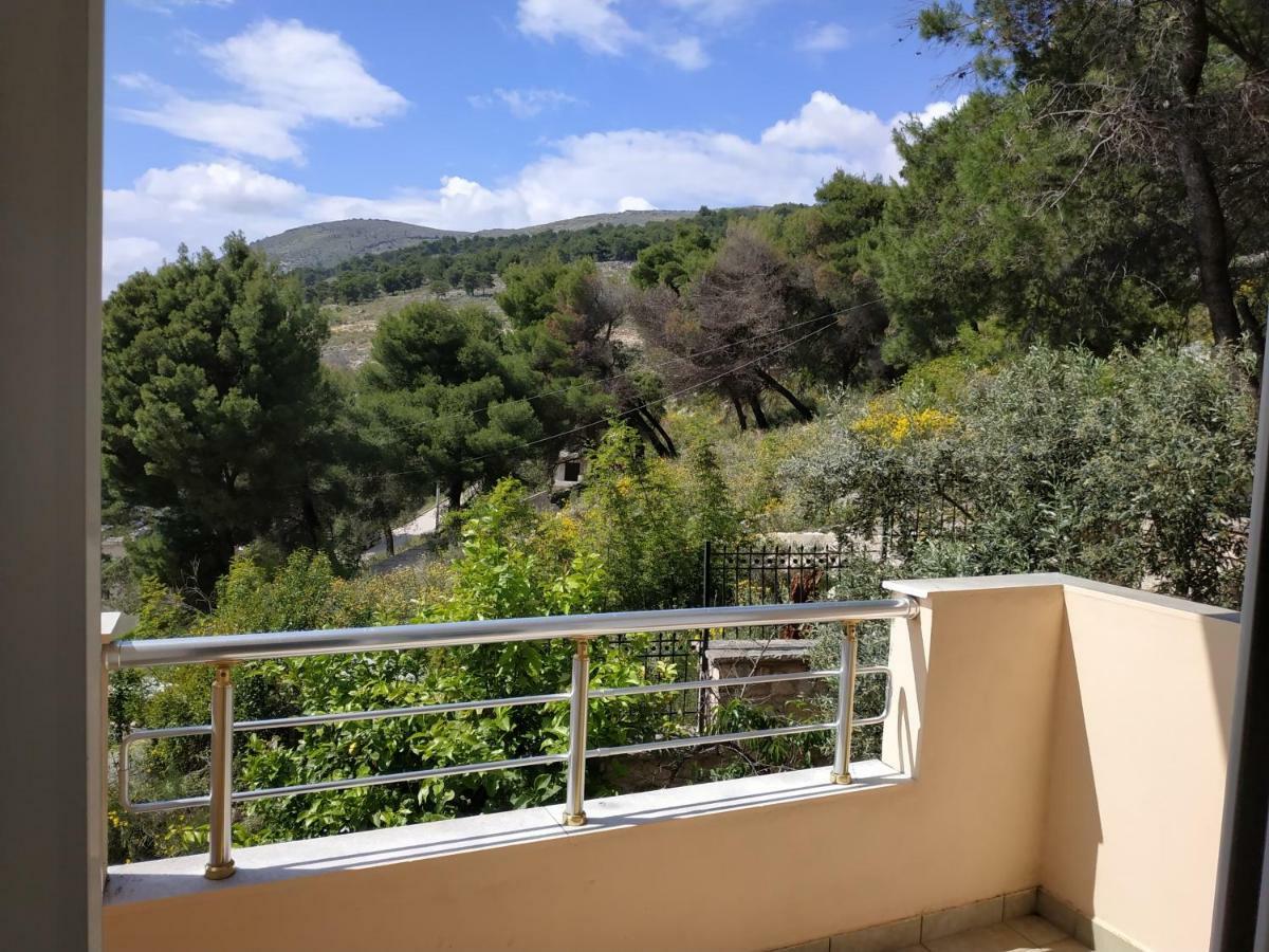 Ferienwohnung Saranda View E & I Exterior foto